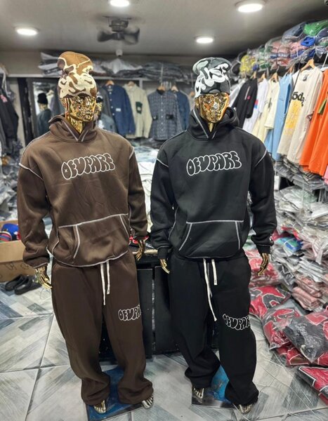 Sweats à capuche numérotés
