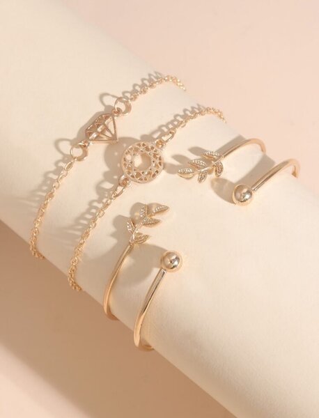 Bracelets élégants dorés