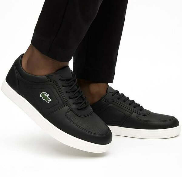 Sneakers en cuir noir élégants