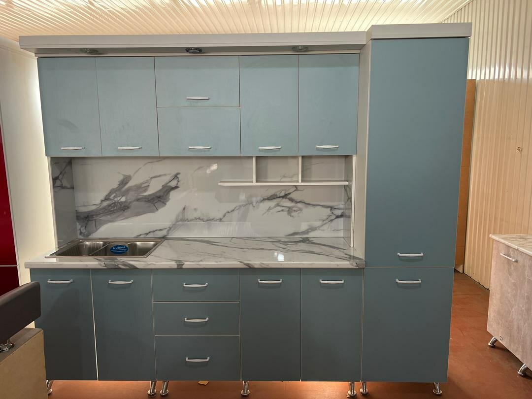 Кухонный горнитур