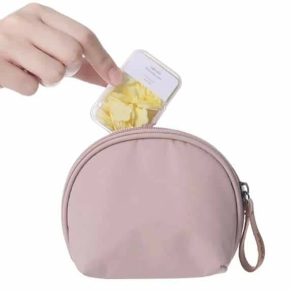 SAVONS POUR LES MAINS PÉTALES