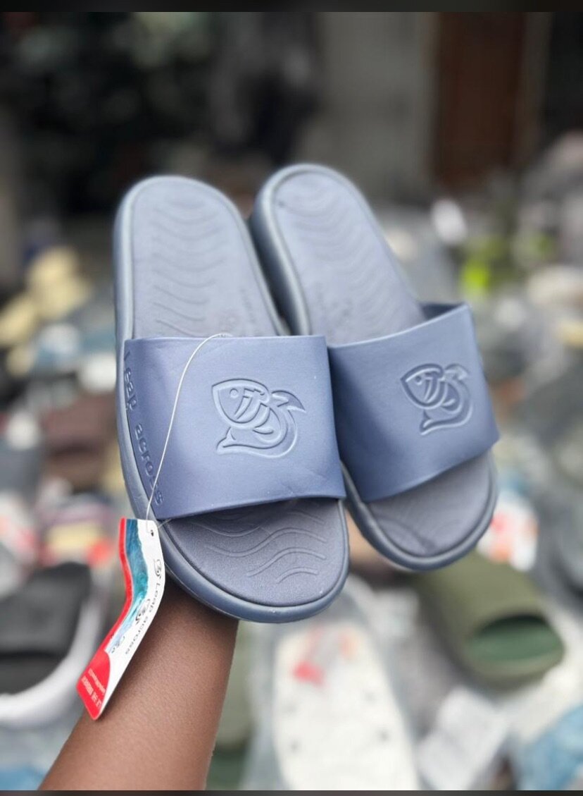 Sandales hommconfort stylisées