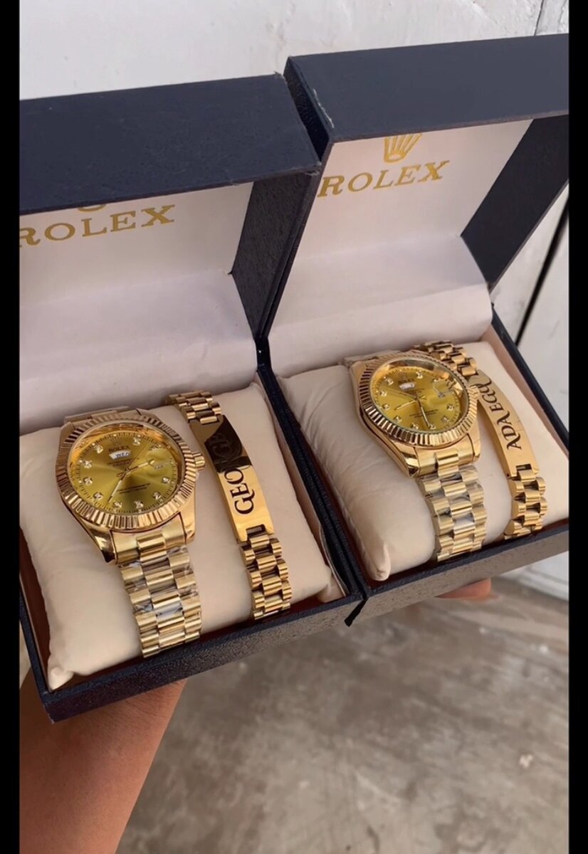 Set jewellery for both gender