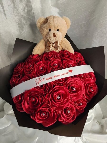 Bouquet de roses en peluche
