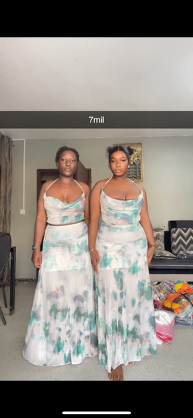 Robe Longue à Fleurs Élégante