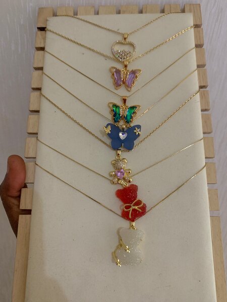 Ladies necklaces