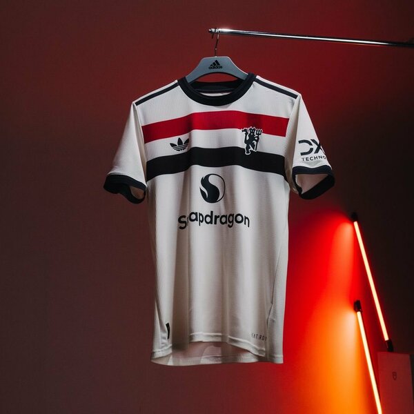 Manchester United jersey