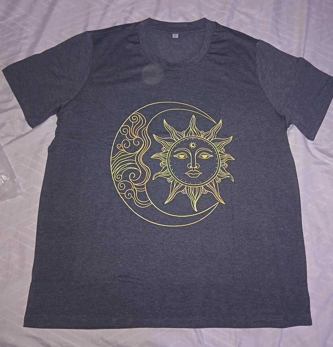 T-shirt à imprimé solaire et lunaire