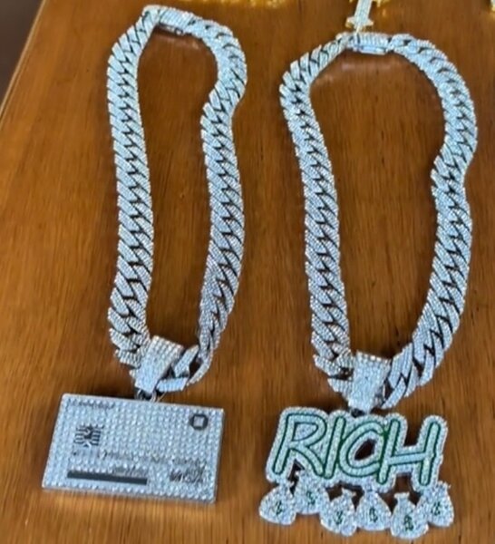 Chaîne boss couronne bling