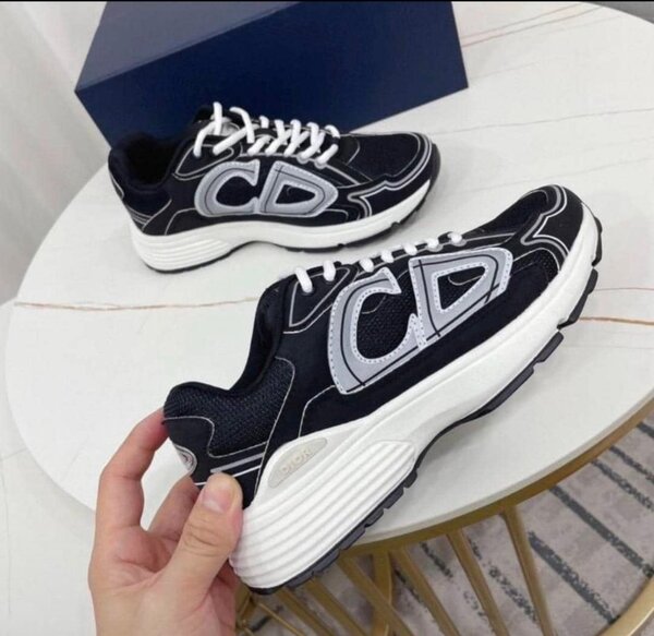 Baskets noires mode CD