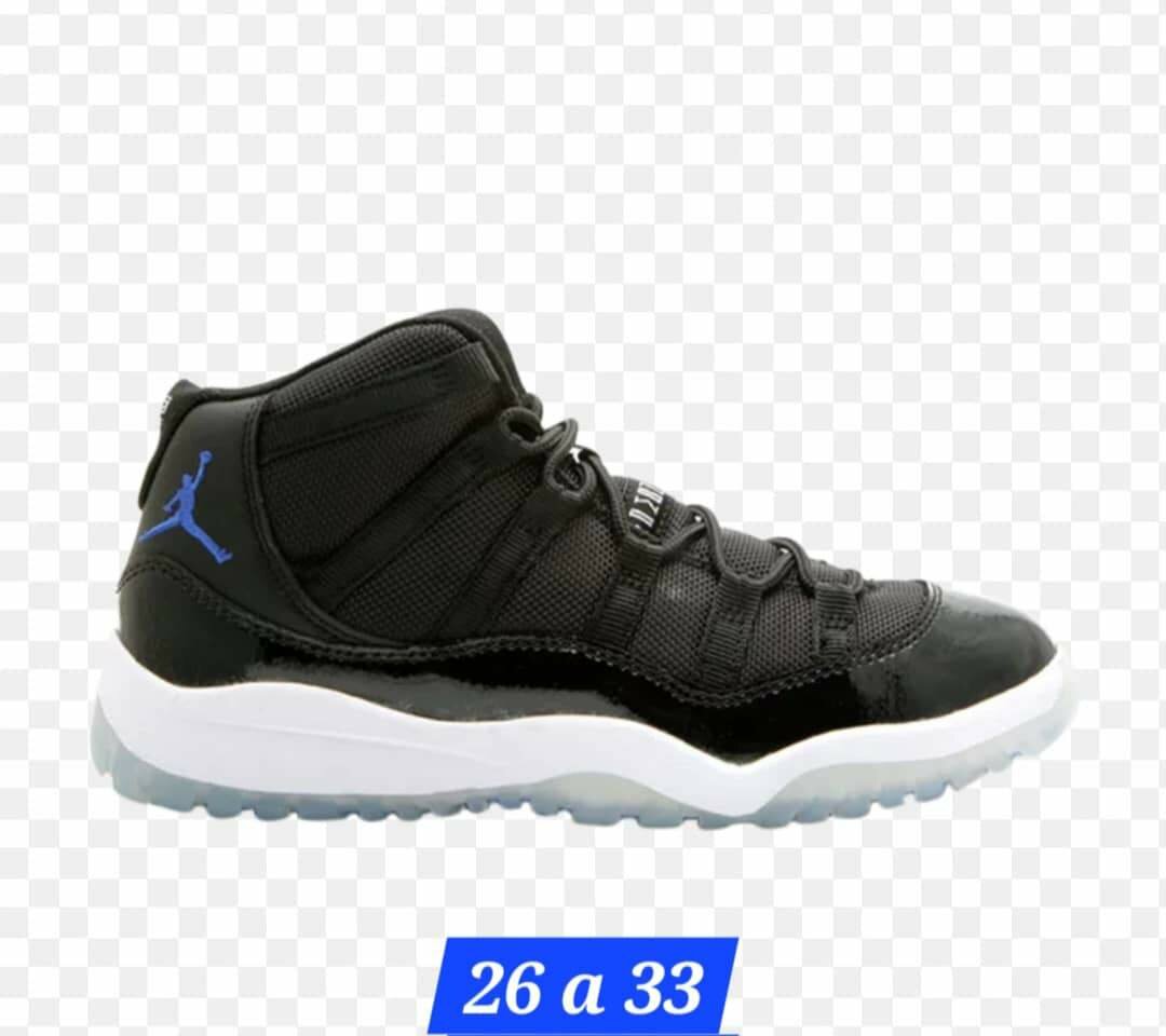 Chaussure enfant ( Jordan 11 )