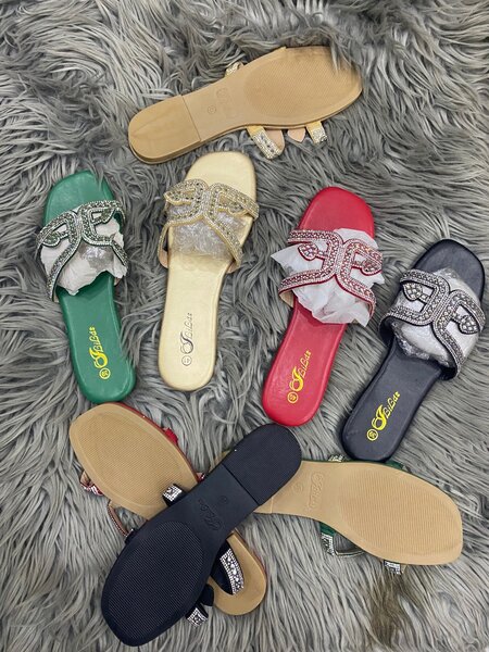 Sandales élégantes en strass