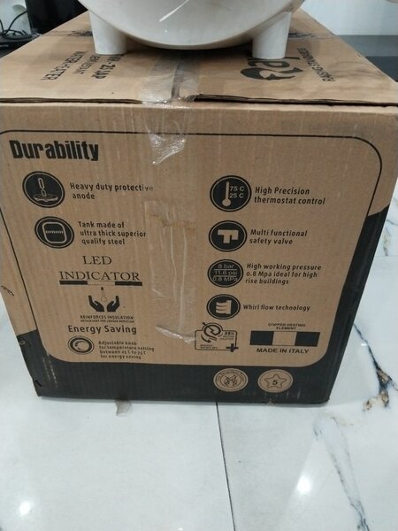 Rays electric geyser