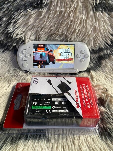 PSP +60 jeux installés