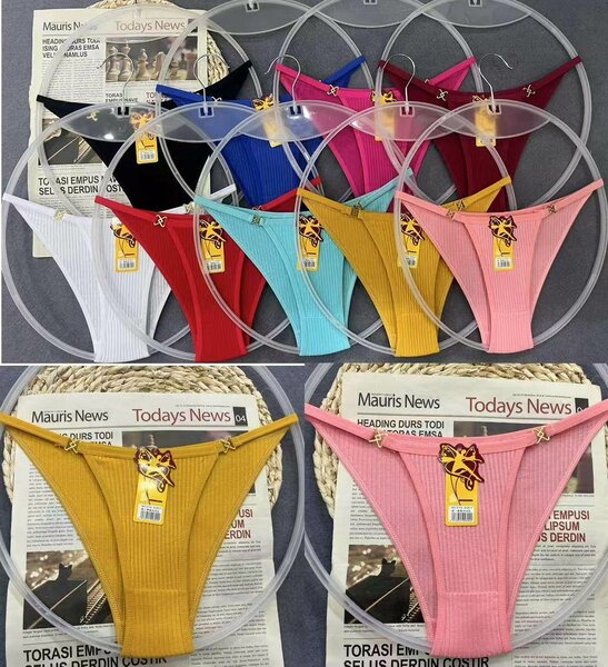 Ensemble de strings colorés