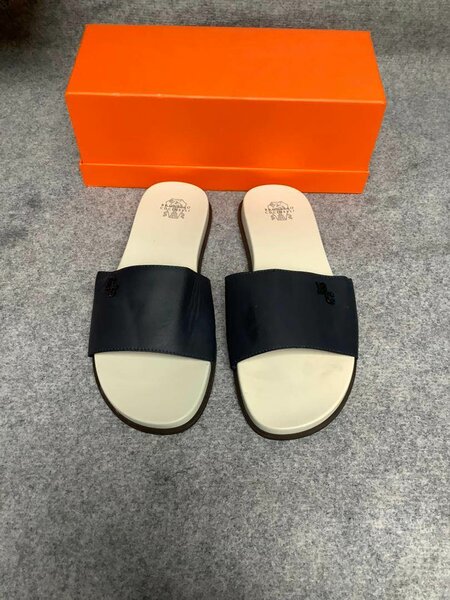 Tongs élégants pour hommes