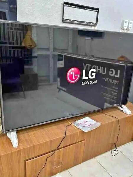 Téléviseur LG 4K UHD 50"