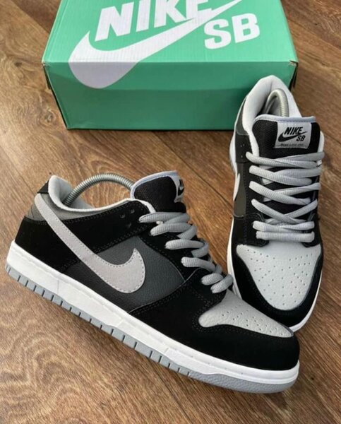 Nike SB Dunk Sneakers Unisex