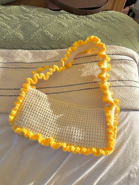 Sac à main à vaguelettes en laine