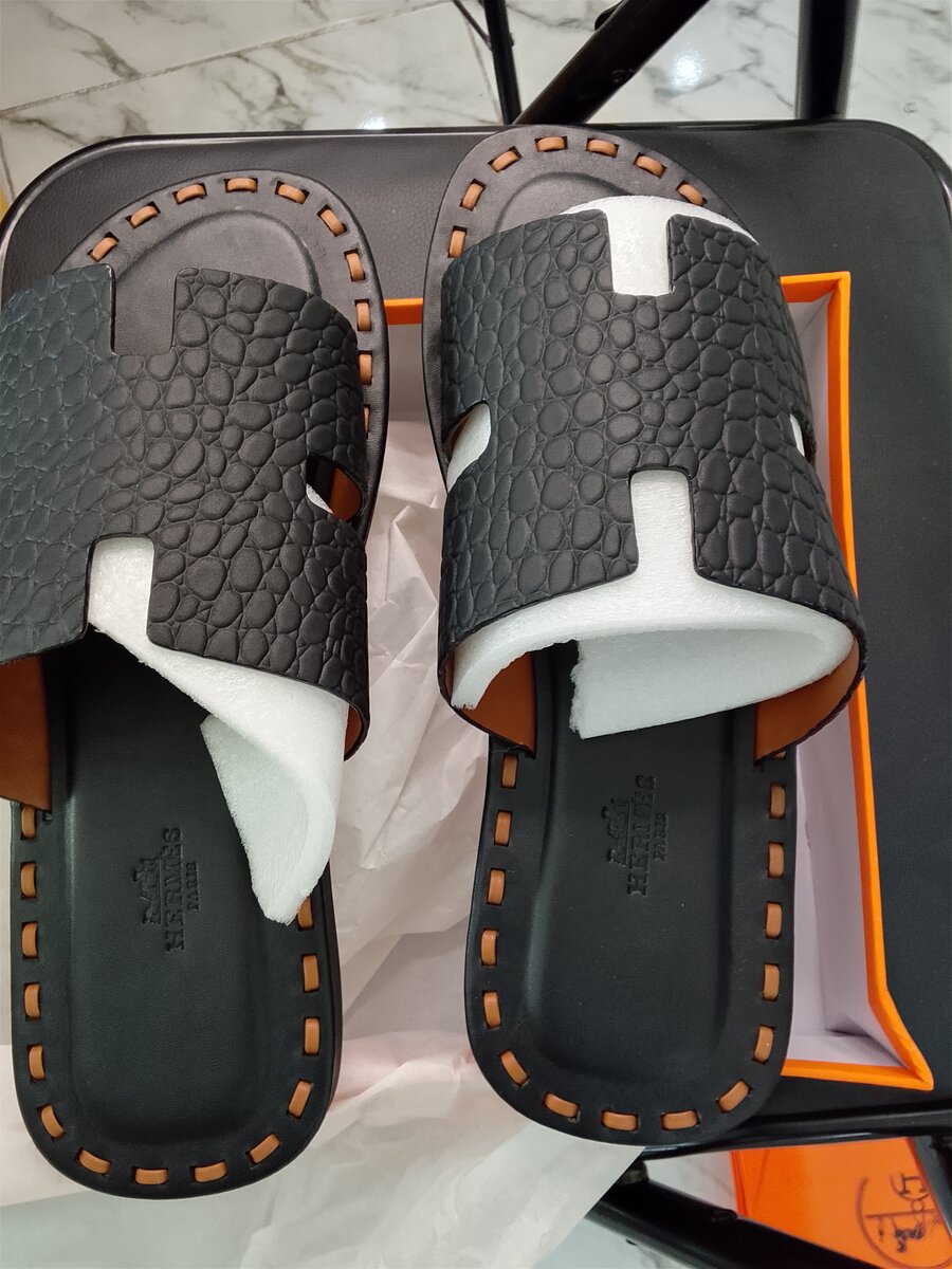 Sandales en cuir élégantes