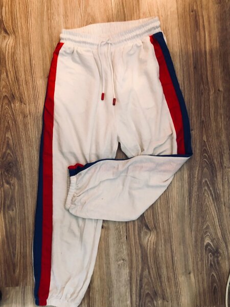 белые штаны