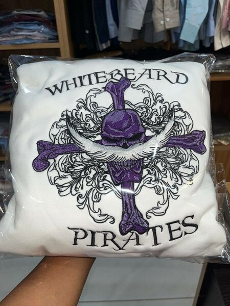 Article Manga brodé