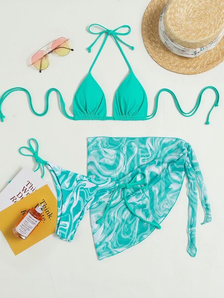 Bikini avec paréo tropical