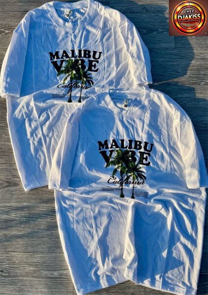 T-shirts "Malibu Vibe"