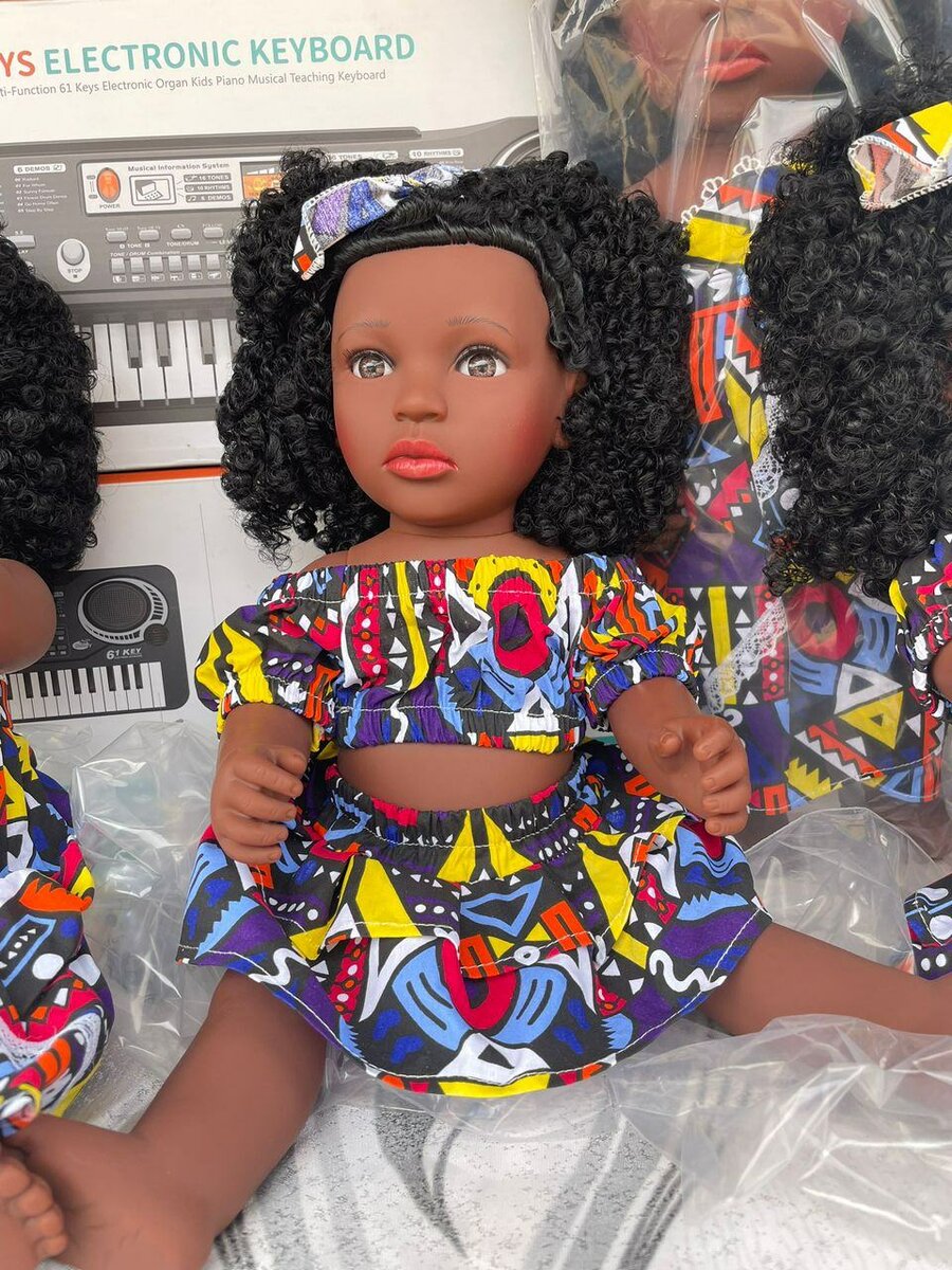 Poupée en tissu africain chic