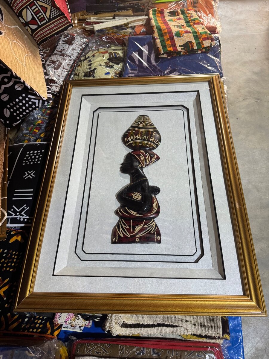 MAMAN AFRICA TABLEAU COFFRER