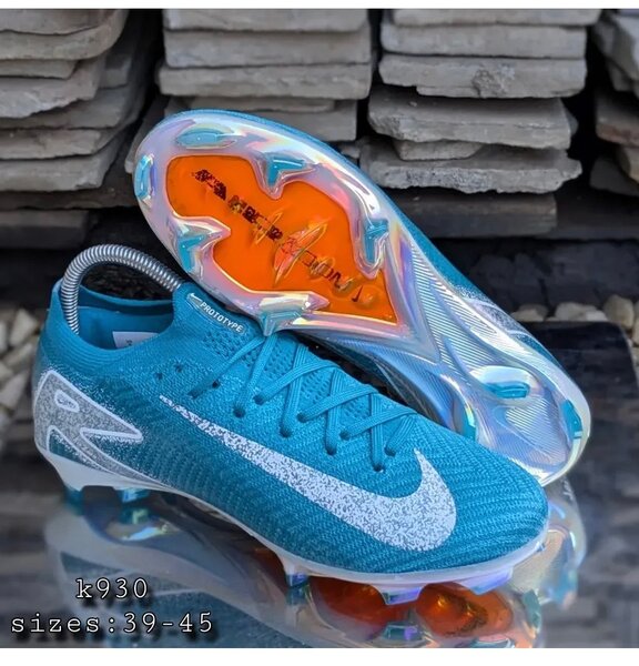 Chaussures de Foot Pro Aqua