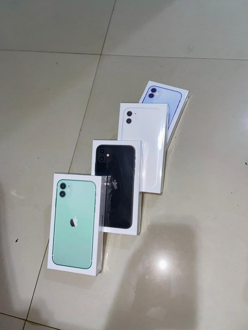 BRAND NEW IPHONE 11 , 12 AND 13