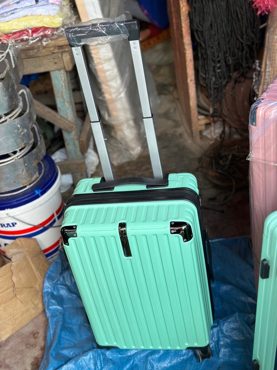 Petit valise de voyage