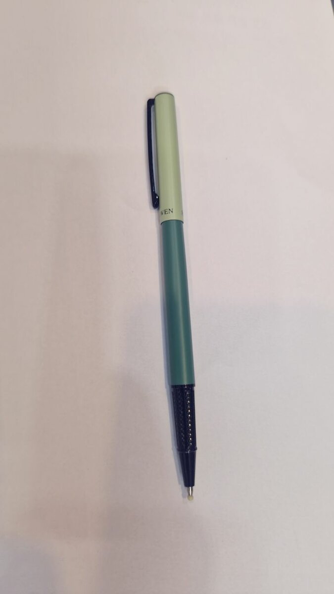 Stylos à bille colorés élégants