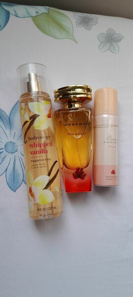 Berries Weekend Pink & Whipped Vanilla bodycology