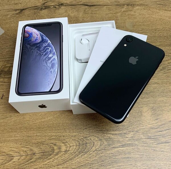 iPhone XR