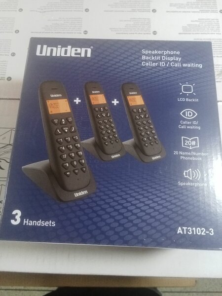 Téléphone sans fil Uniden 3 combinés