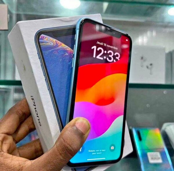 iPhone XR Bleu 128Go