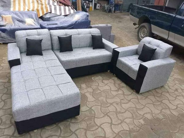 Canapé et fauteuil gris