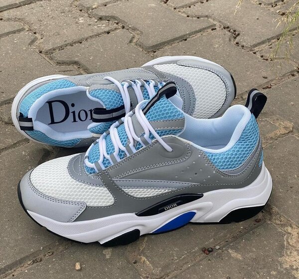 PAIRES DIOR