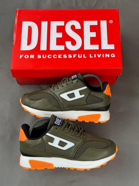 Baskets Diesel modernes