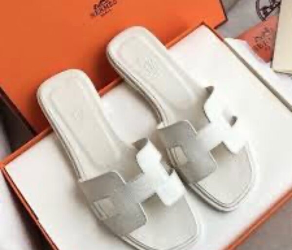 Hermes slippers for ladies
