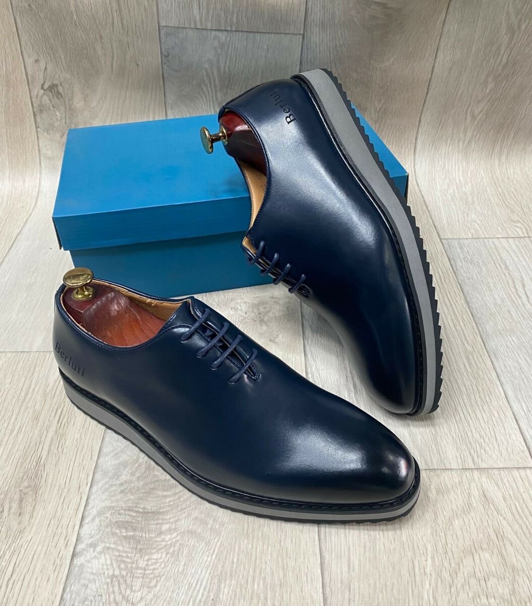 Chaussures en cuir Berluti élégantes