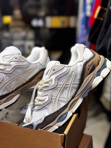 ASICS GEL NYC