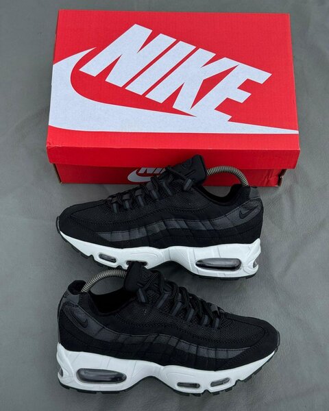Baskets Nike Air Max 95 noir