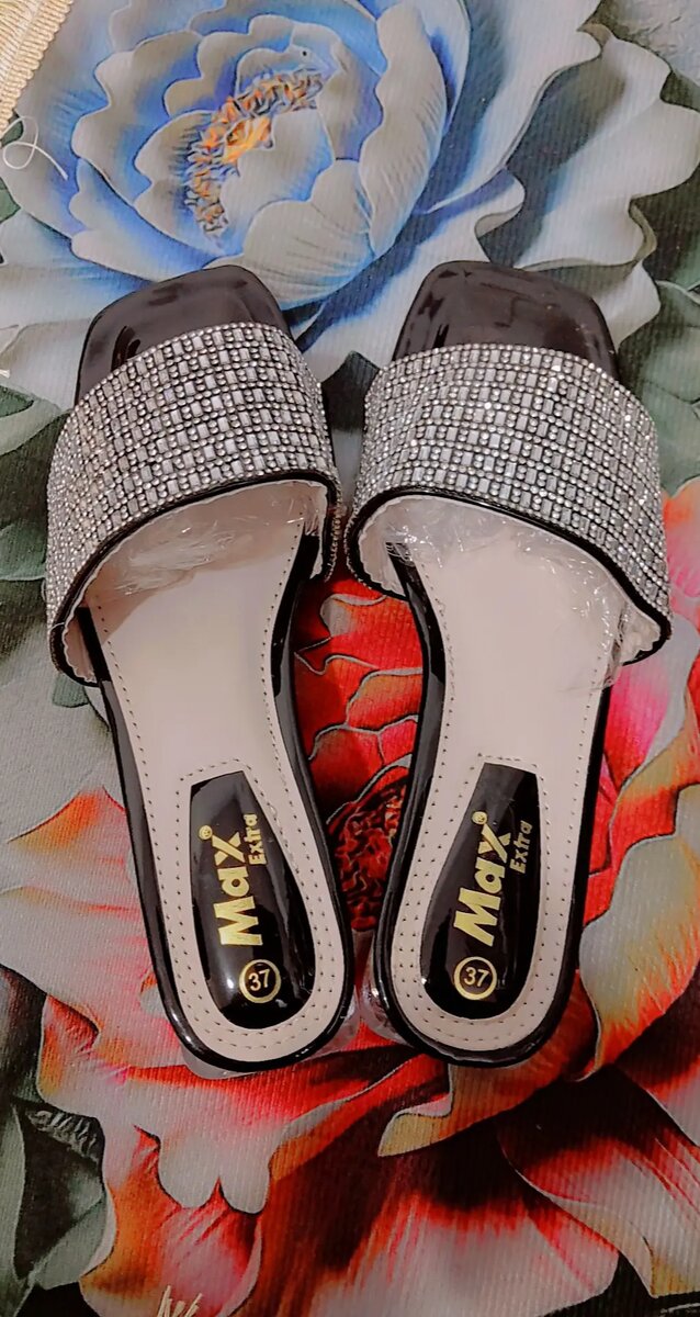 Max extra ladies slippers