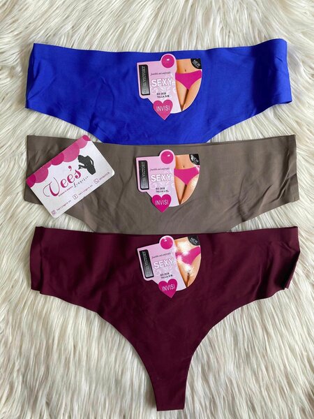 Strings et culottes pour femmes