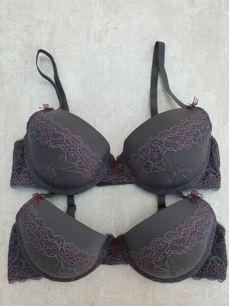 soutien-gorge pigeonnant