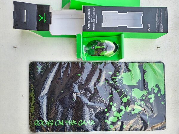 Souris gamer  + tapis