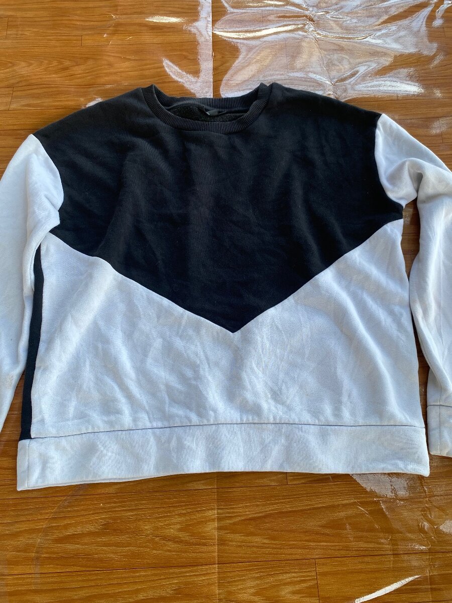 Thrifted sweatshirt